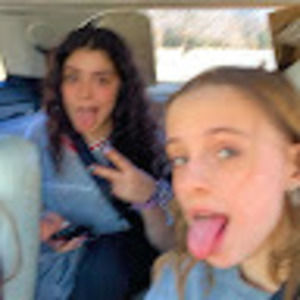 Meet your Posher, Abigail